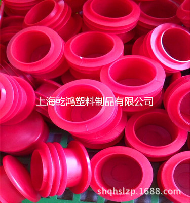 上海建筑腳手架配件 鋼管護套與塑料管帽的專業解析與應用